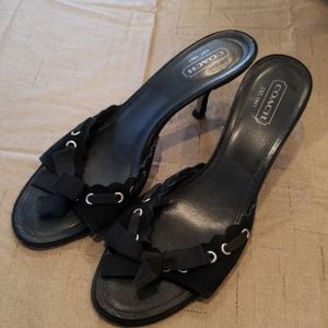 Coach kitten heel size 11